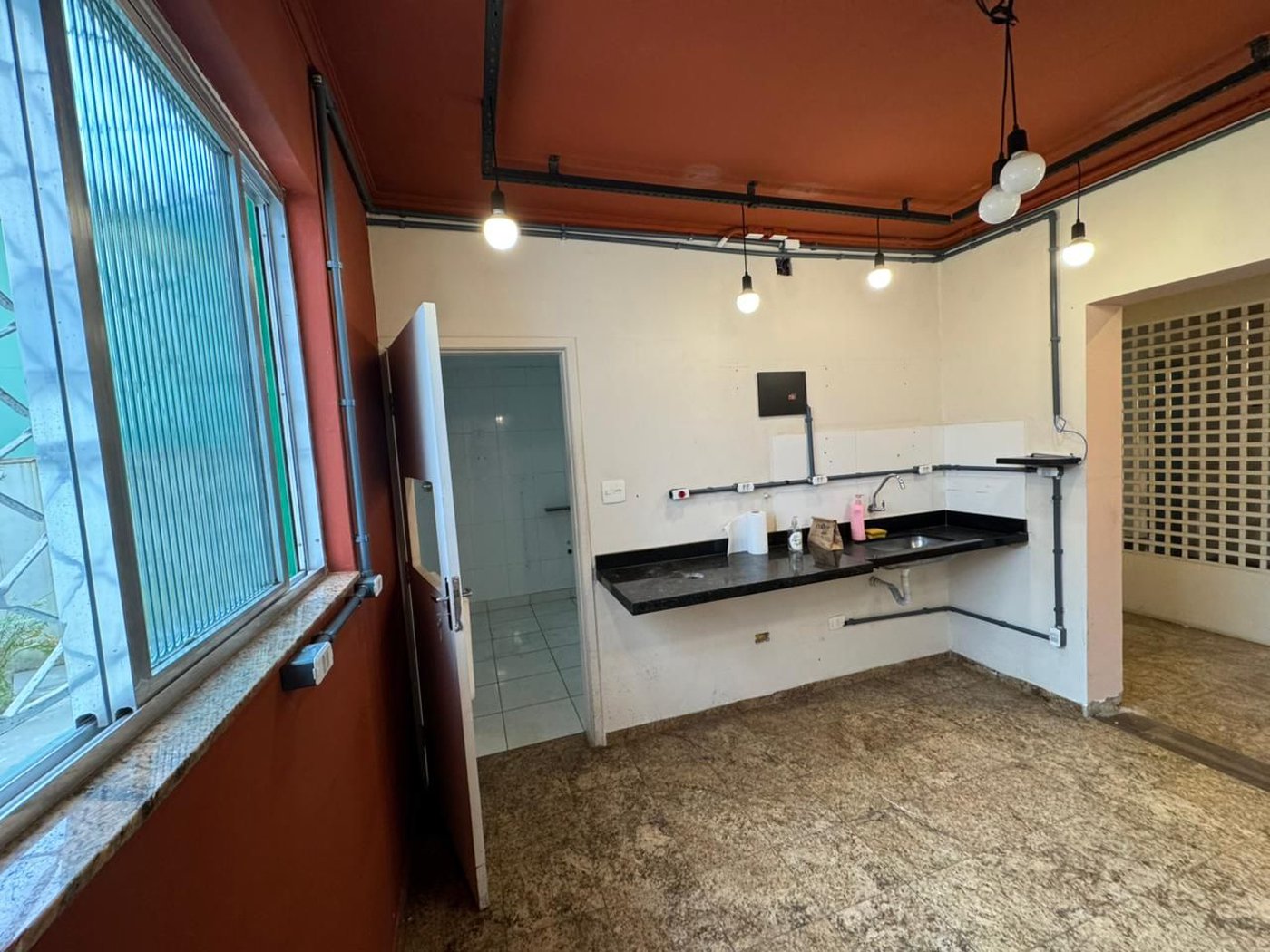 Casa com 4 dormitórios, 324 m² de área total- venda por R$ 3.200.000 ou aluguel por R$ 16.000/mês + IPTU - Aparecida - Santos/SP