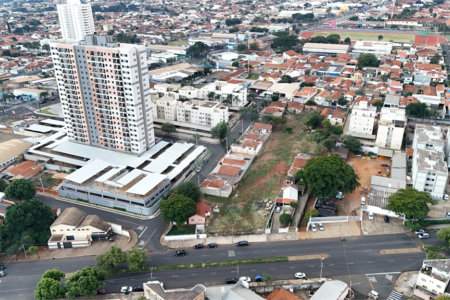 Terreno à venda no Centro, Araraquara, SP