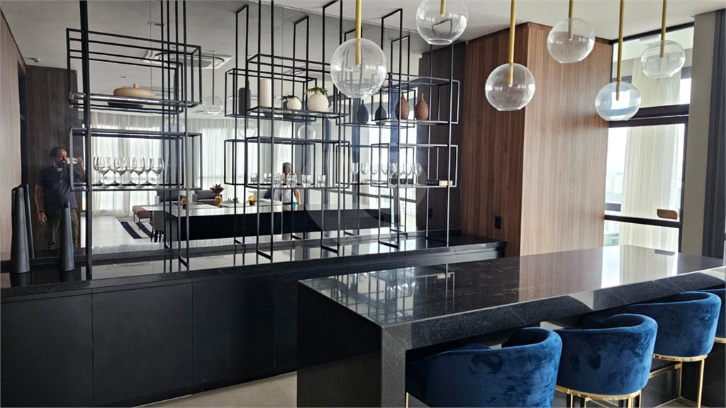 Apartamento à venda com 2 suítes em Campo Belo, São Paulo, SP