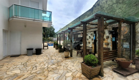 Casa à venda com 4 suítes no condomínio Jardim da Montanha I, Mairiporã - SP