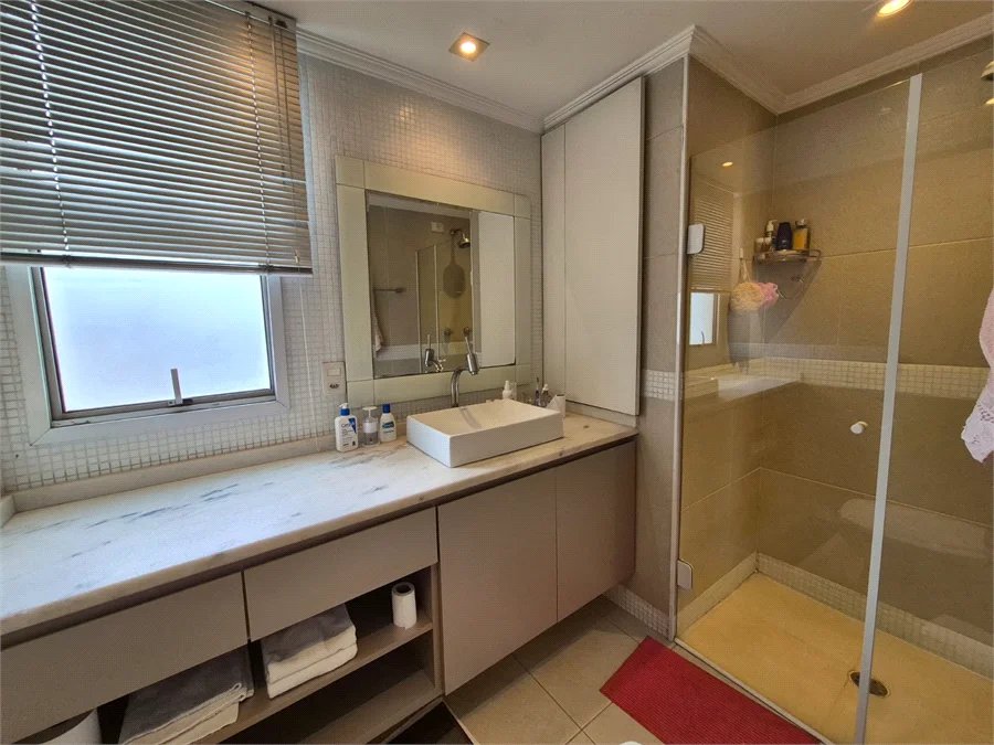 Apartamento à venda com 2 quartos, sendo 1 suíte, em Vila Andrade, São Paulo, SP