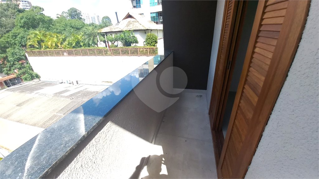 Casa para alugar com 3 quartos, sendo 1 suíte,  em Paraíso do Morumbi, São Paulo, SP