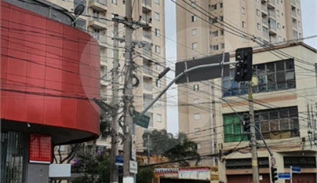 Prédio à venda em Bom Retiro, São Paulo, SP