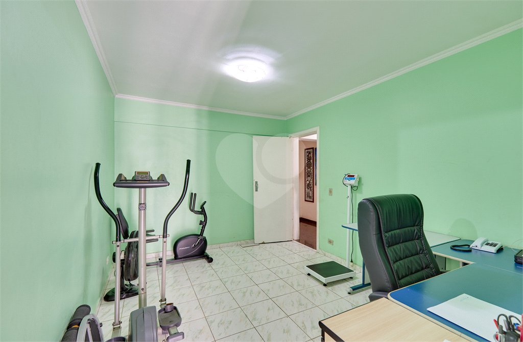 Apartamento à venda com 4 quartos, sendo 1 suíte, em Jardim Marajoara, São Paulo, SP