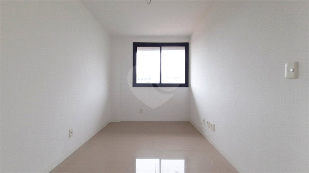 Cobertura à venda com 2 quartos, sendo 1 suíte,  em Tijuca, Rio de Janeiro, RJ