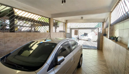 Sobrado à venda com 4 quartos, sendo 1 suíte,  em Vila Dom Pedro Ii, São Paulo, SP