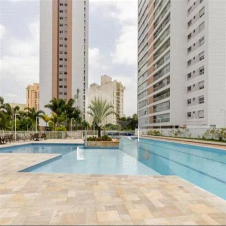 Apartamento à venda com 3 suítes em Aclimação, São Paulo, SP