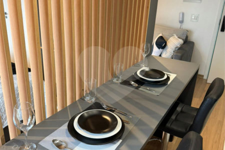 Apartamento à venda ou para alugar com 1 quarto no Centro, Mogi das Cruzes, SP