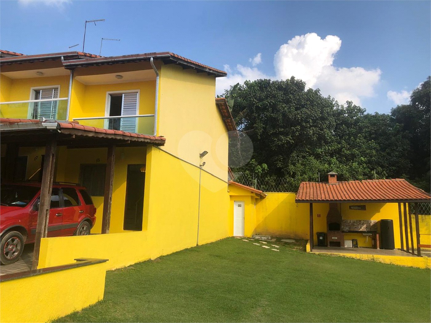 Casa à venda com 2 quartos no condomínio Residencial Armênia, Ferraz de Vasconcelos - SP