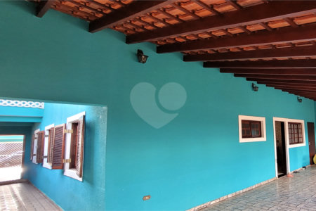 Casa à venda ou para alugar com 3 quartos, sendo 1 suíte,  em Vila Nova Aparecida, Mogi das Cruzes, SP