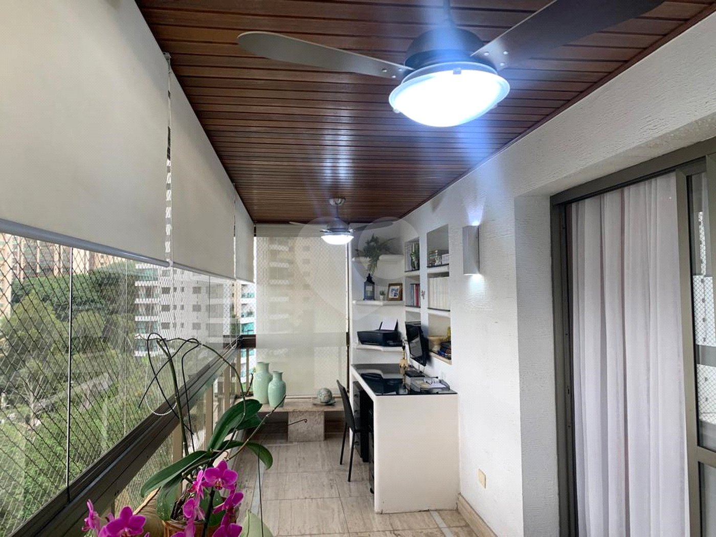 Apartamento à venda com 3 suítes em Vila Suzana, São Paulo, SP