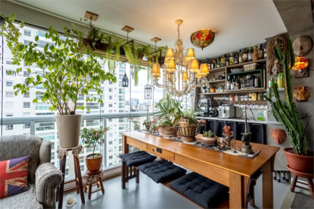 Apartamento à venda com 2 quartos, sendo 1 suíte,  em Vila Olímpia, São Paulo, SP