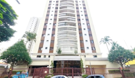 Apartamento à venda com 3 quartos, sendo 2 suítes, em Campo Belo, São Paulo, SP