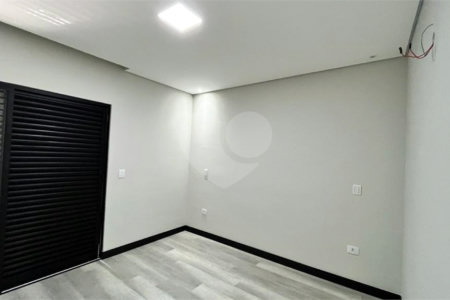 Casa à venda com 4 quartos, sendo 3 suítes, no condomínio Campos do Conde Sorocaba, Sorocaba - SP