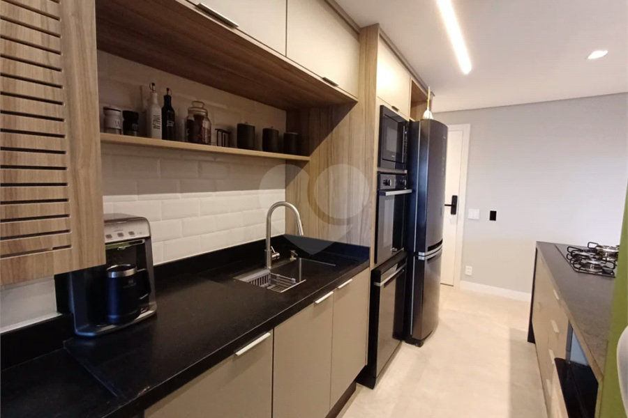 Apartamento à venda com 3 quartos, sendo 1 suíte, em Vila Guilherme, São Paulo, SP