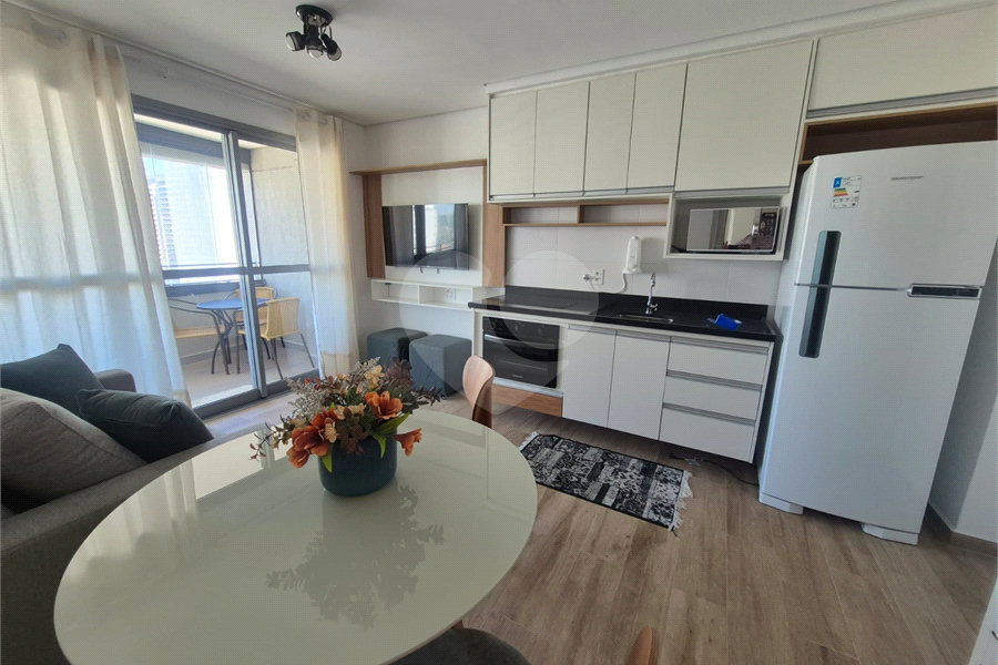 Apartamento para alugar com 2 suítes em Brooklin, São Paulo, SP
