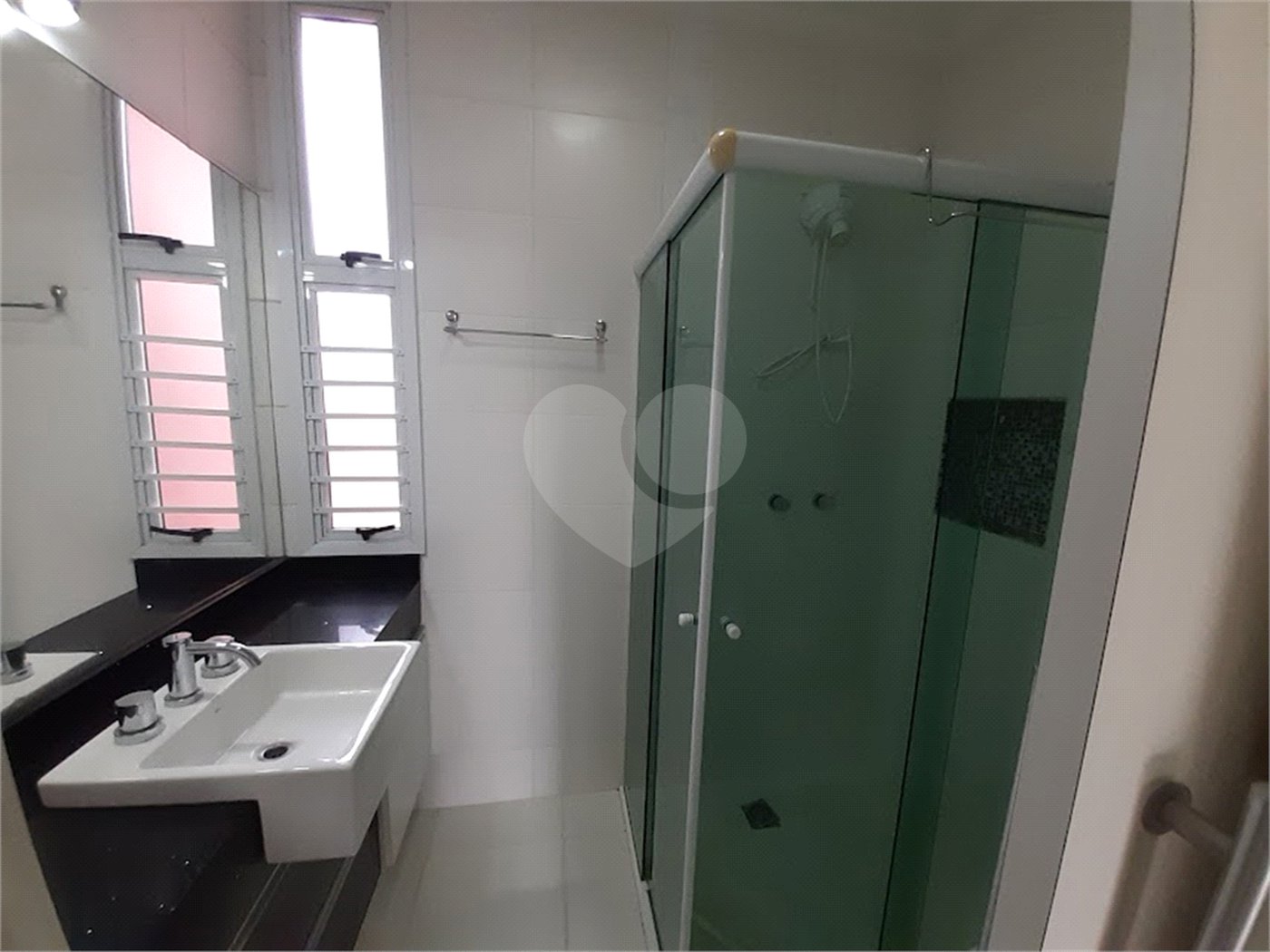 Casa à venda com 3 quartos, sendo 1 suíte, no condomínio Reserva Elton Ville., Sorocaba - SP