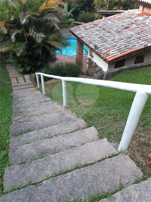 Casa à venda ou para alugar com 4 quartos, sendo 2 suítes, em Serra da Cantareira, Mairiporã, SP
