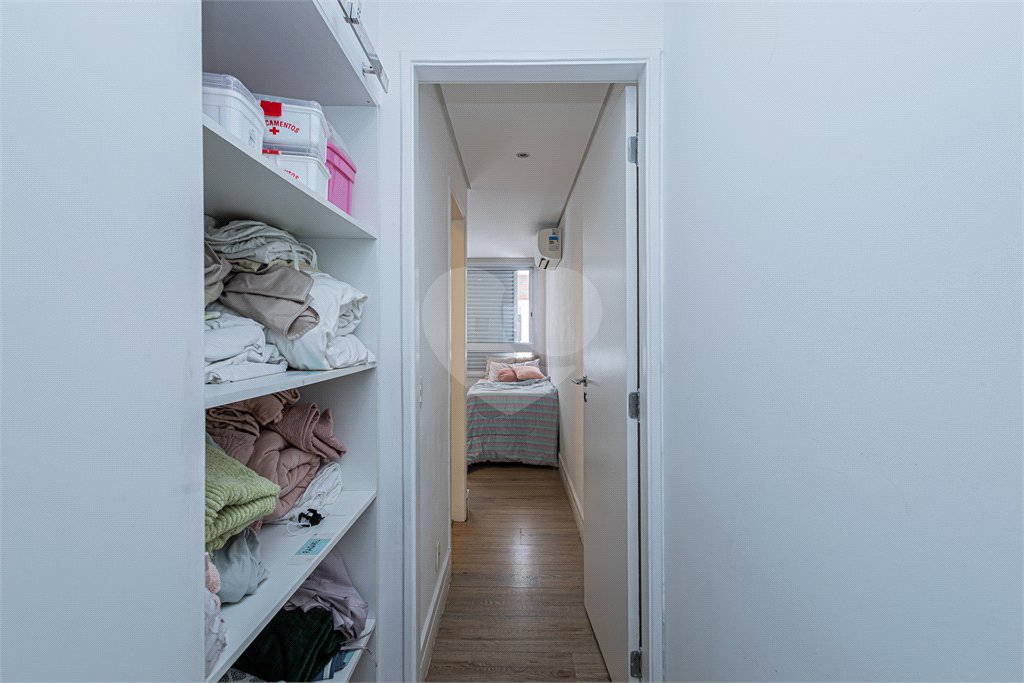 Casa à venda com 4 suítes no condomínio Bauhaus Village, São Paulo - SP