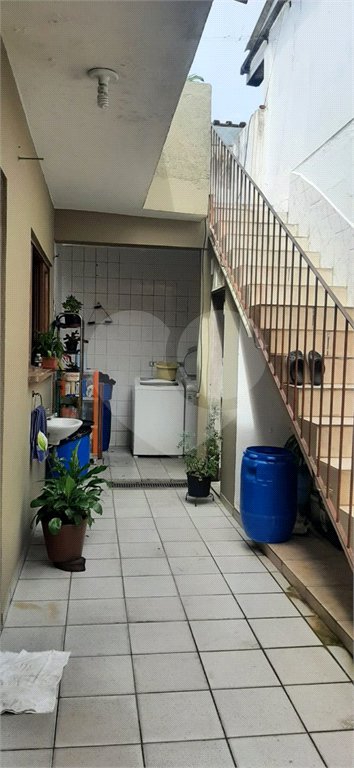 Sobrado à venda com 8 quartos em Jardim São Luís, São Paulo, SP
