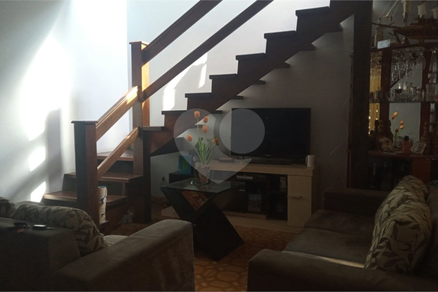 Casa à venda com 5 quartos, sendo 1 suíte, no Centro, Mairiporã, SP