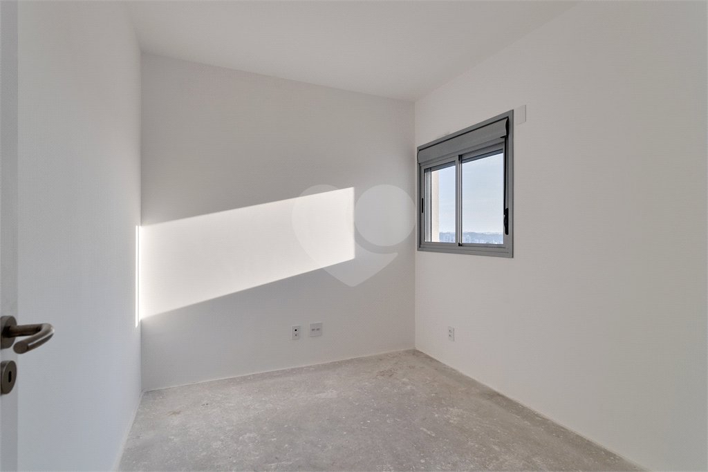 Apartamento à venda com 3 quartos, sendo 1 suíte, em Jardim Marajoara, São Paulo, SP