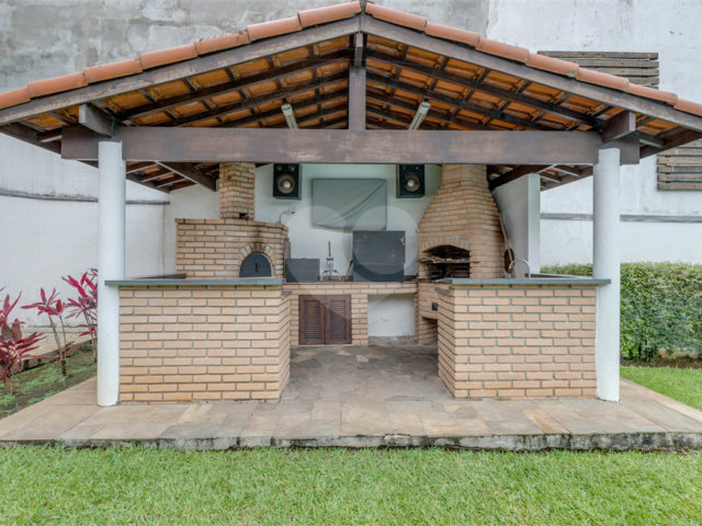 Sobrado à venda com 5 suítes em Alto da Boa Vista, São Paulo, SP