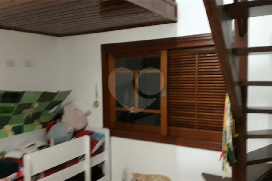 Casa à venda com 3 quartos, sendo 1 suíte, no condomínio Barbará Ii, São Paulo - SP
