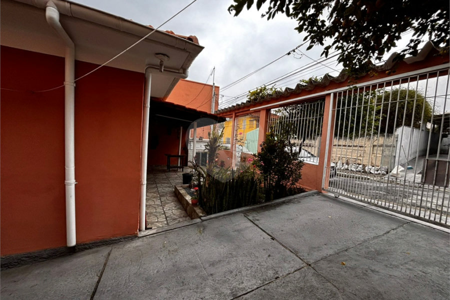 Casa Térrea à venda com 4 quartos, sendo 1 suíte, em Jaçanã, São Paulo, SP