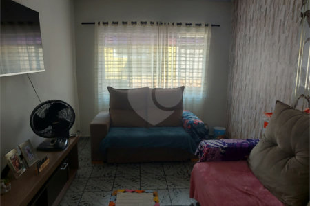Casa à venda com 2 quartos em Parque Vitória, São Paulo, SP