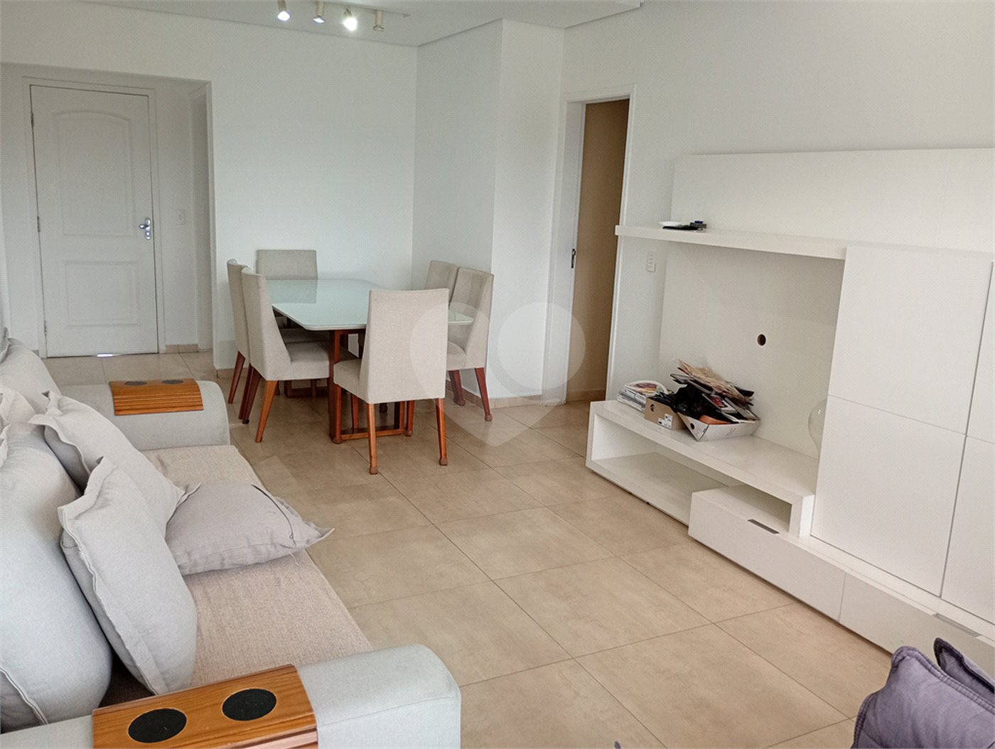 Apartamento à venda com 3 quartos, sendo 1 suíte, em Mogi Moderno, Mogi das Cruzes, SP