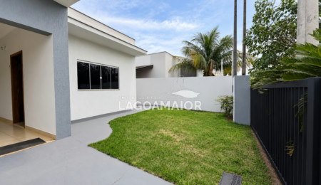 Casa para alugar com 3 quartos, sendo 1 suíte,  no condomínio Recanto das Palmeiras, Três Lagoas - MS