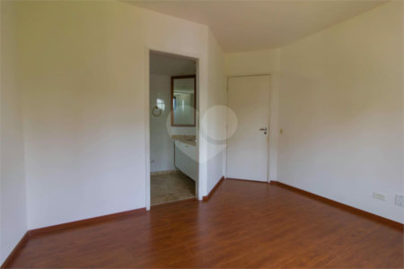 Apartamento residencial para Venda. Oportunidade abaixo do preço, Venha fazer uma visita.
