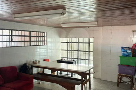 Casa à venda ou para alugar com 8 quartos em Chácara Santo Antônio, São Paulo, SP