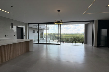 Casa à venda com 3 suítes no condomínio Village Ipanema Ii, Araçoiaba da Serra - SP