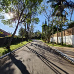 Casa à venda com 4 suítes no condomínio Villa Viana II, Cotia - SP