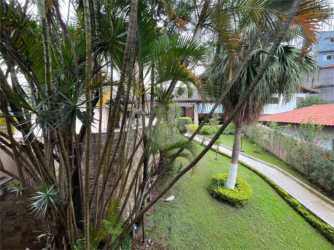 Sobrado à venda com 4 suítes em Jardim São Bento, São Paulo, SP