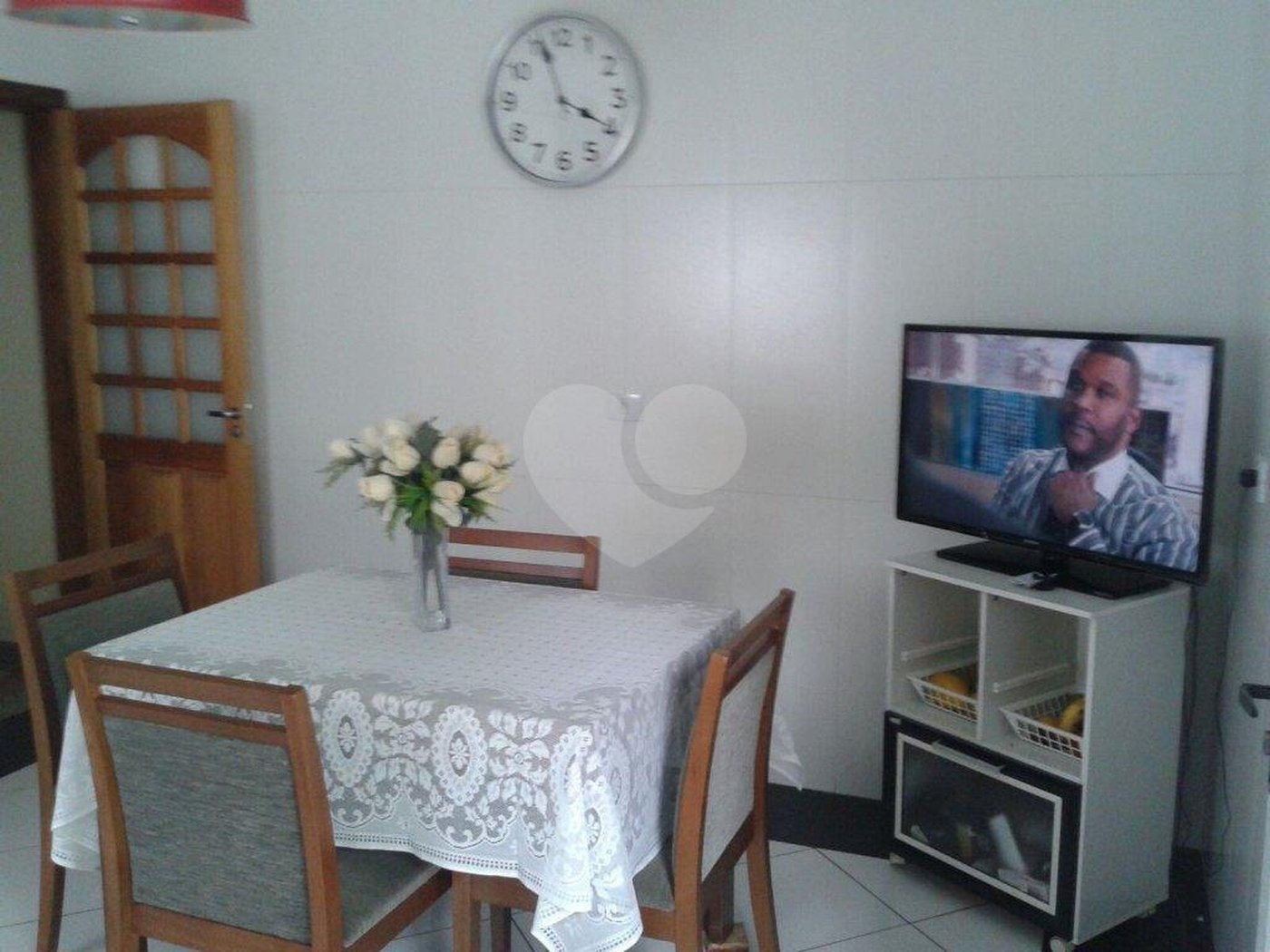 Sobrado à venda com 5 quartos, sendo 4 suítes, em Horto, São Paulo, SP