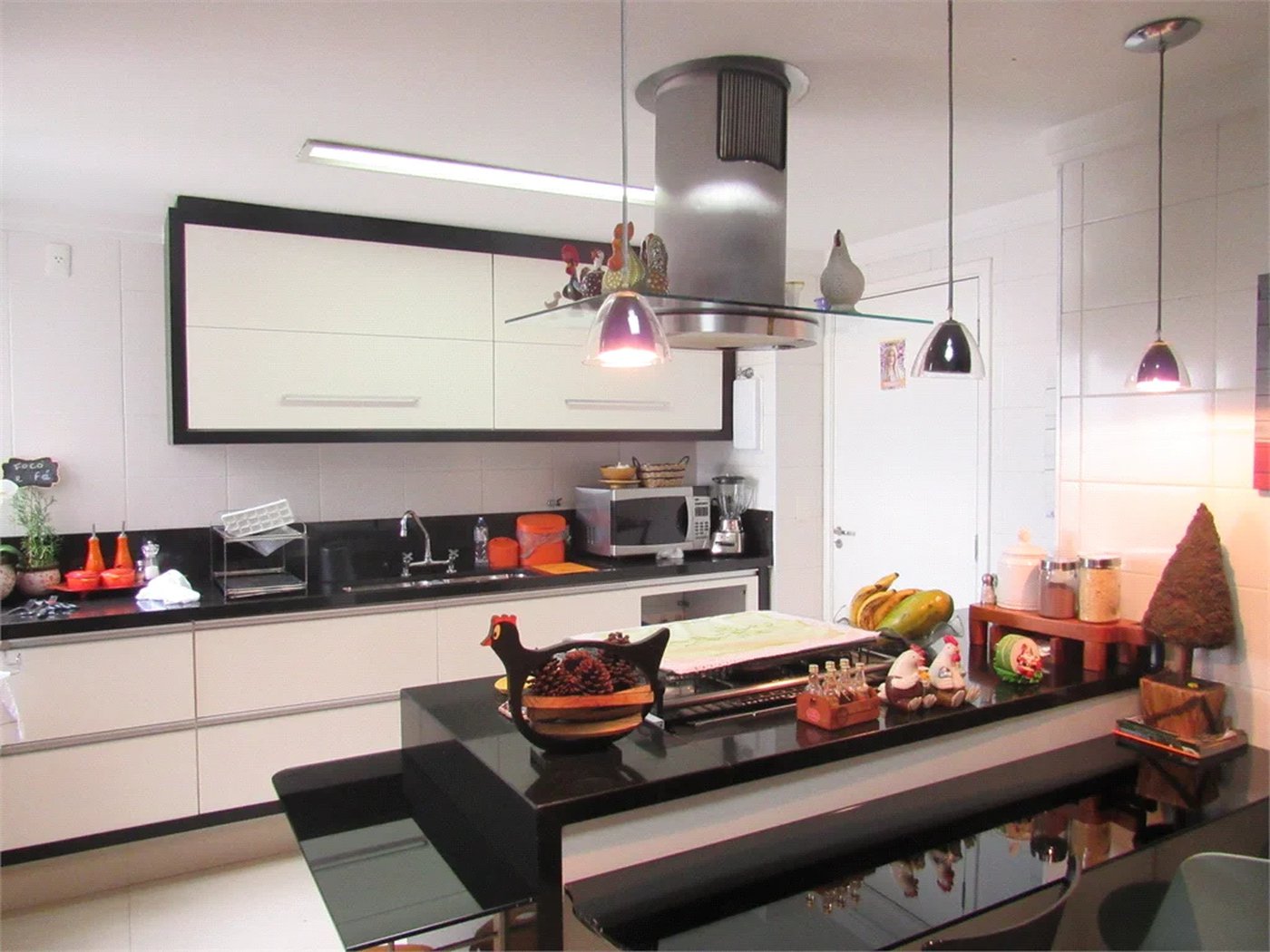 Apartamento à venda com 4 quartos, sendo 3 suítes,  em Jardim Londrina, São Paulo, SP