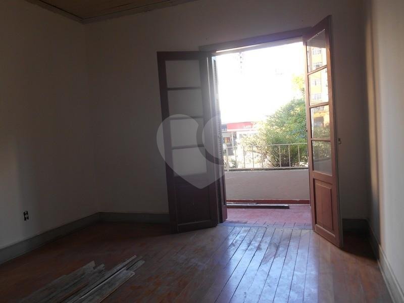 Casa à venda com 3 quartos em Mirandópolis, São Paulo, SP