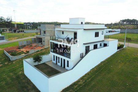 Casa à venda ou para alugar com 4 quartos, sendo 3 suítes,  em Pinheirinho Ii, Itu, SP