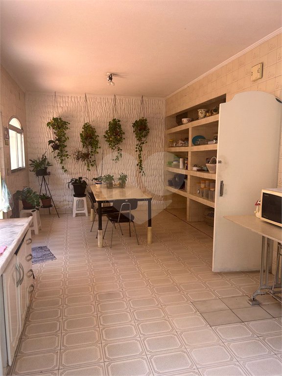 Sobrado à venda com 3 quartos, sendo 2 suítes, em Tremembé, São Paulo, SP
