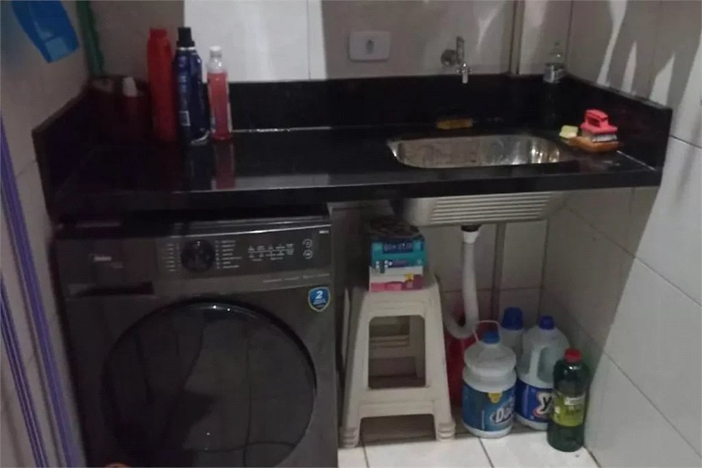 Casa à venda com 3 quartos, sendo 1 suíte,  no condomínio Jardim das Palmas, São Paulo - SP