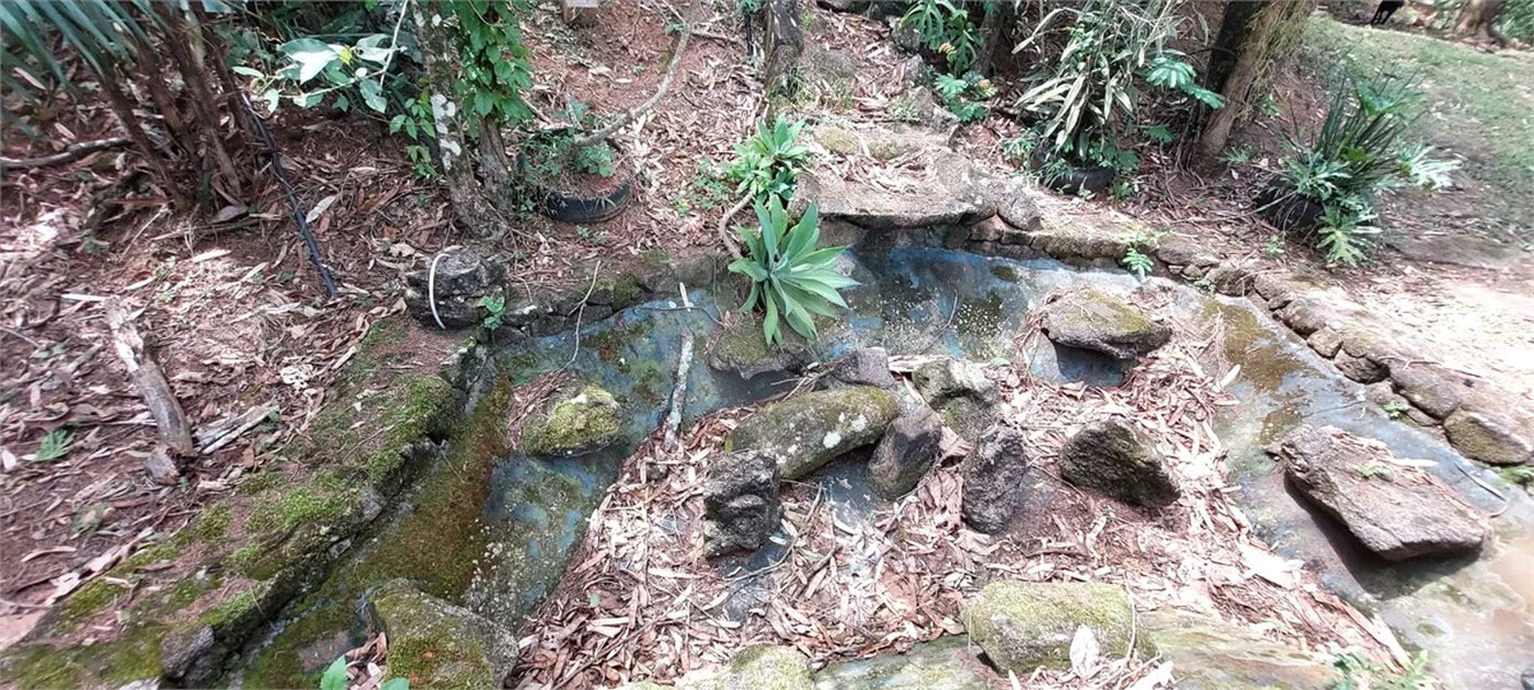LINDA CHÁCARA A VENDA - CONDOMINIO ALPES D'OURO - BOM JESUS DOS PERDÕES