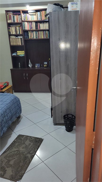 Sobrado à venda com 3 quartos em Água Fria, São Paulo, SP