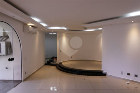 Apartamento à venda com 4 quartos, sendo 2 suítes, em Indianópolis, São Paulo, SP