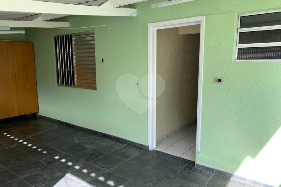 Sobrado à venda com 4 quartos em Parque Edu Chaves, São Paulo, SP