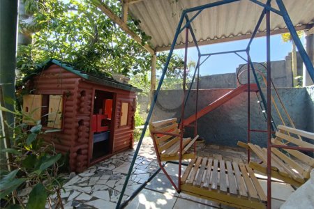 Chácara à venda com 7 quartos, sendo 1 suíte, no Centro (mailasqui), São Roque, SP