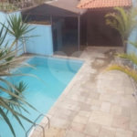 Sobrado à venda com 4 quartos, sendo 1 suíte, em Tremembé, São Paulo, SP