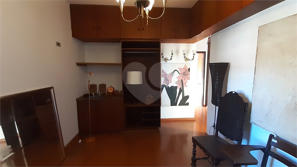 Casa à venda com 3 quartos, sendo 1 suíte, em Alto da Boa Vista, São Paulo, SP
